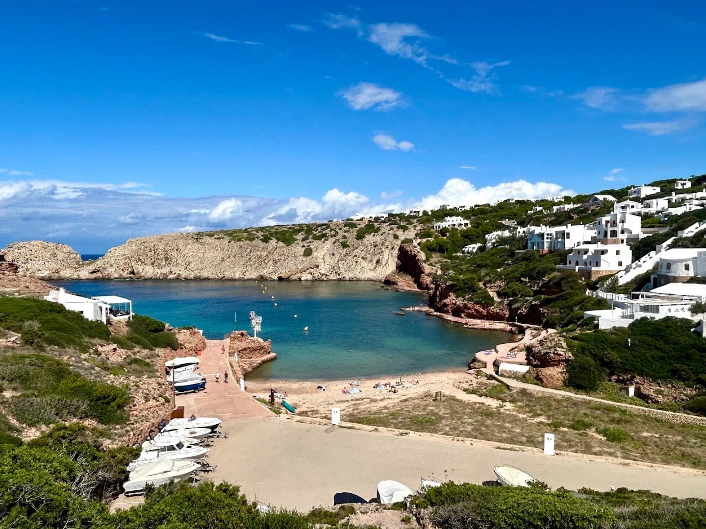 Ivette Beach Club - Photo 5