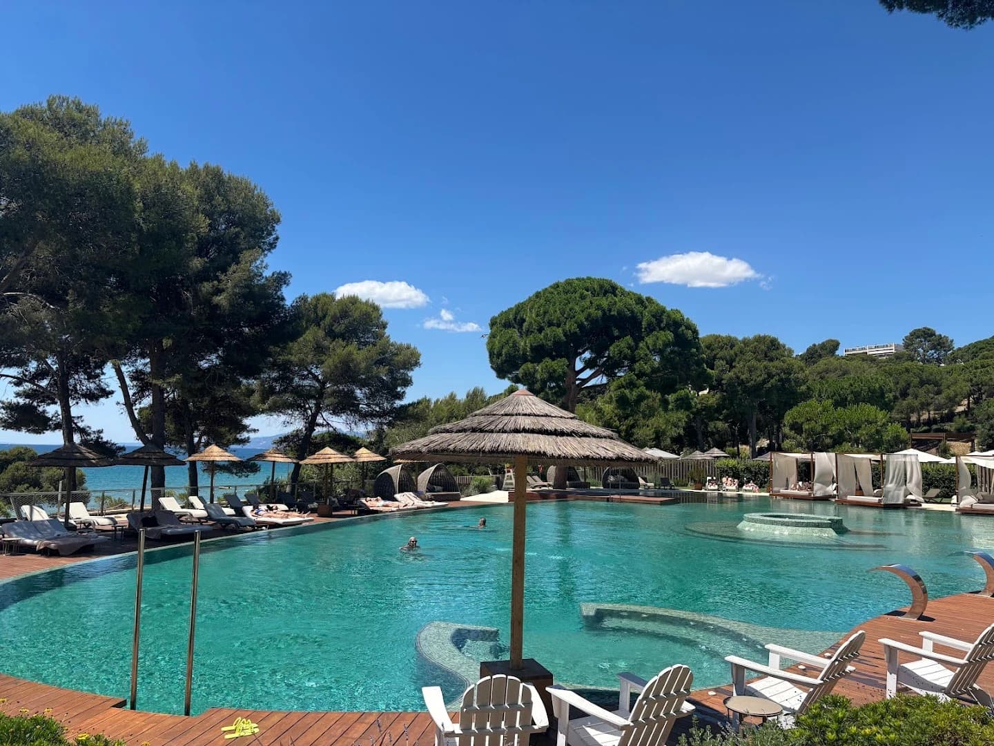 INFINITUM Beach Club - Photo 3