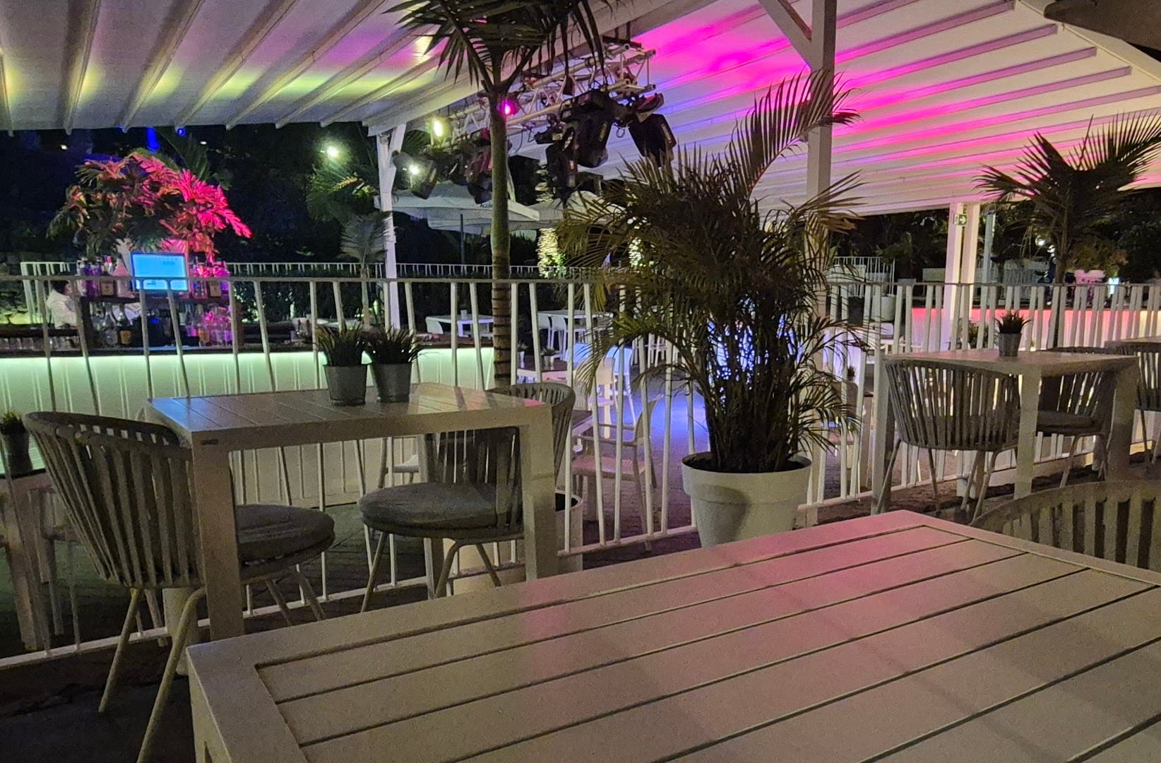 Andana Beach Club