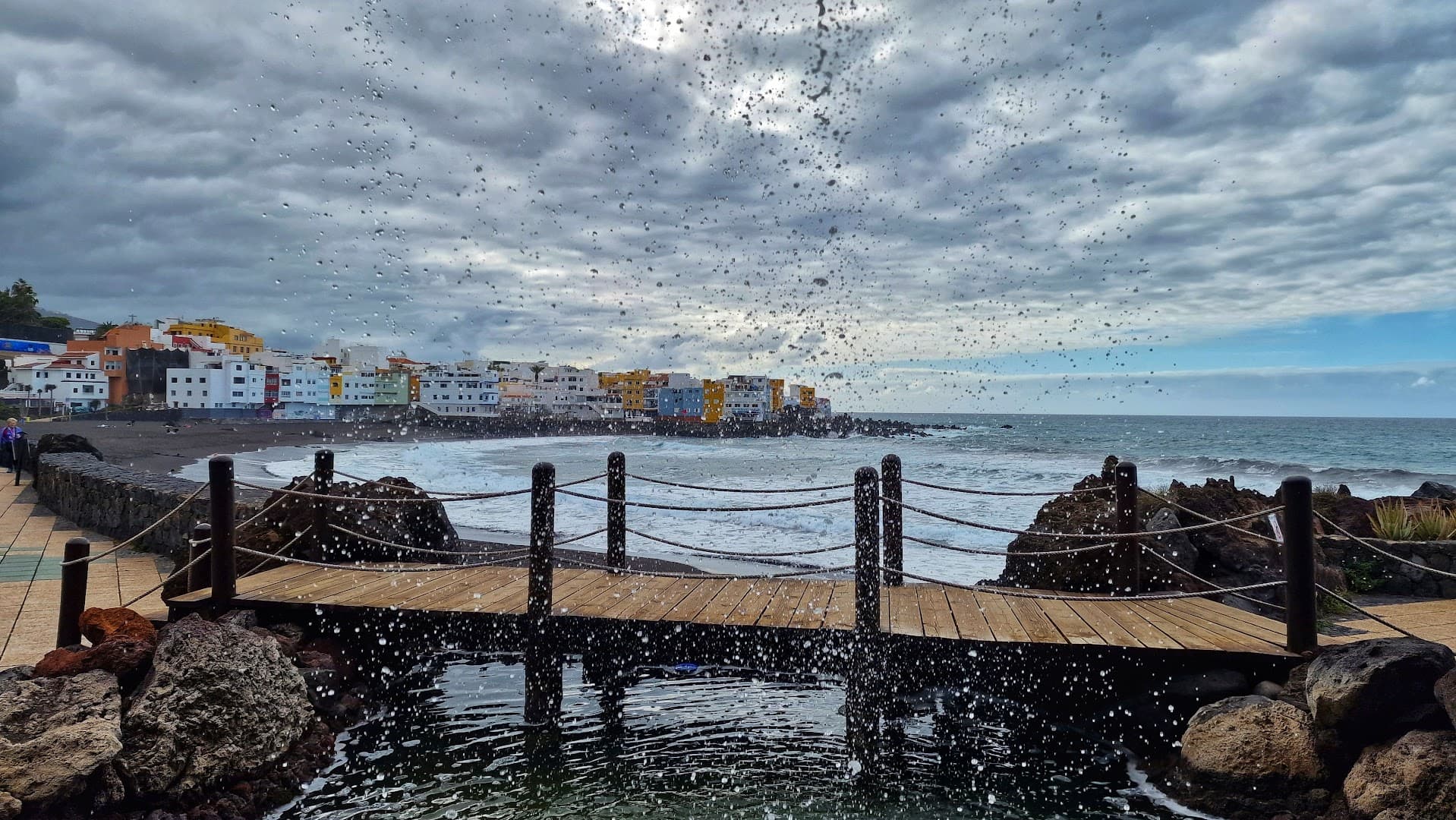 Andana Beach Club - Photo 4