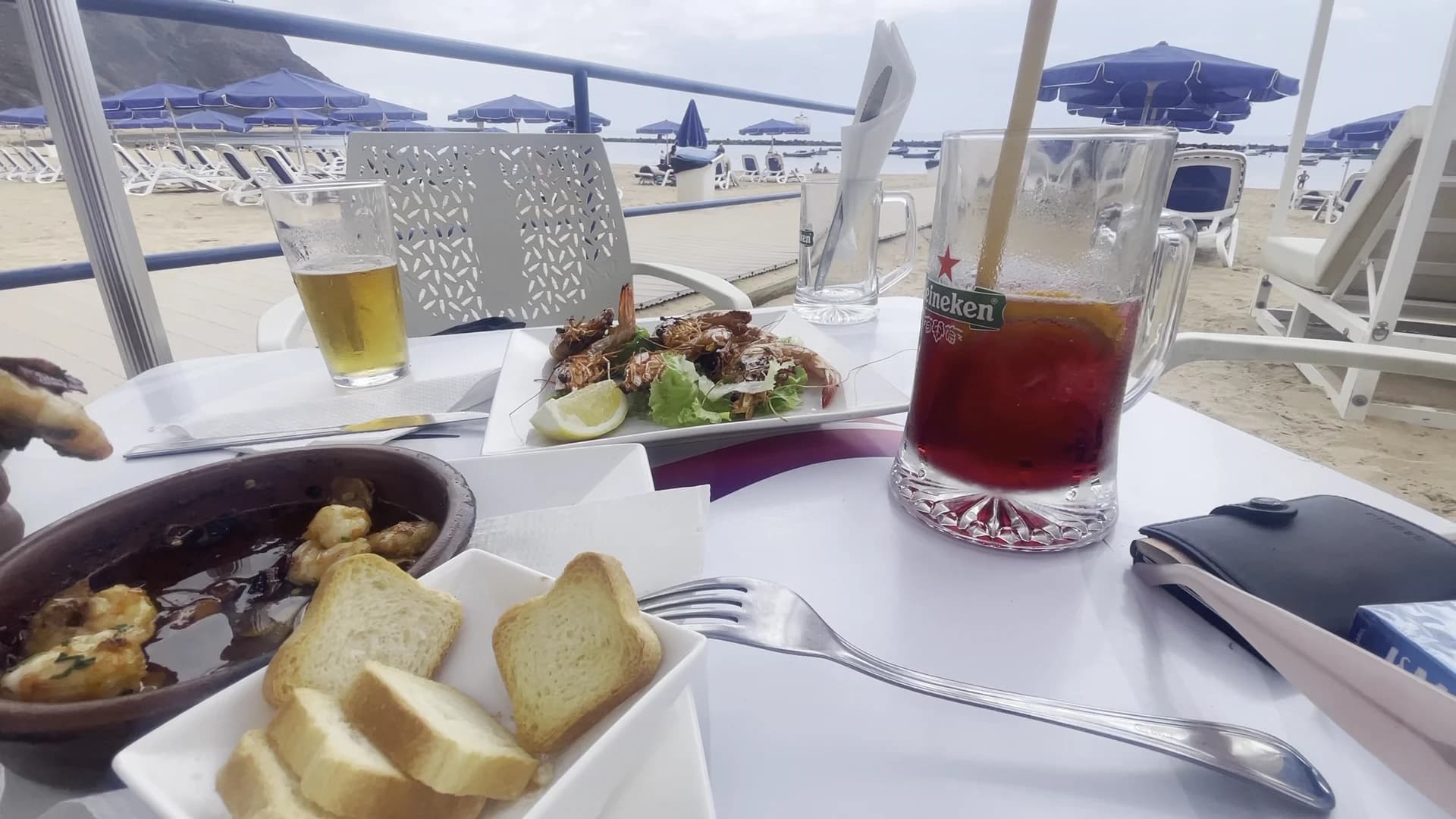 La Isla Beach Club Playa de Las Teresitas - Photo 2