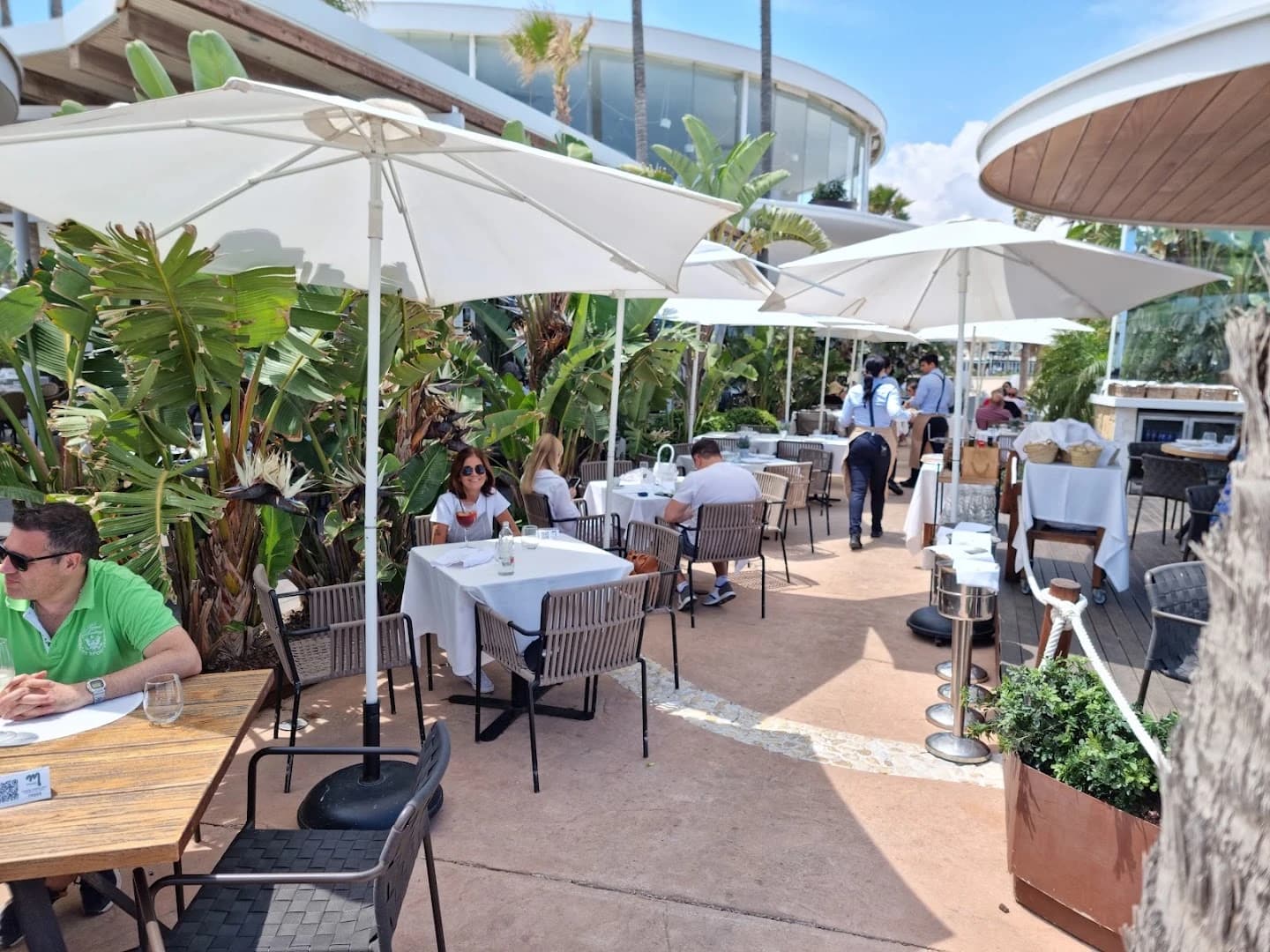 Marina Beach Club Restaurant