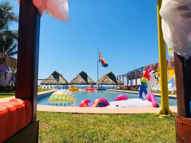 Pool and beachfront loungers at Gods and Queens Beach Club, Playa La Gloria