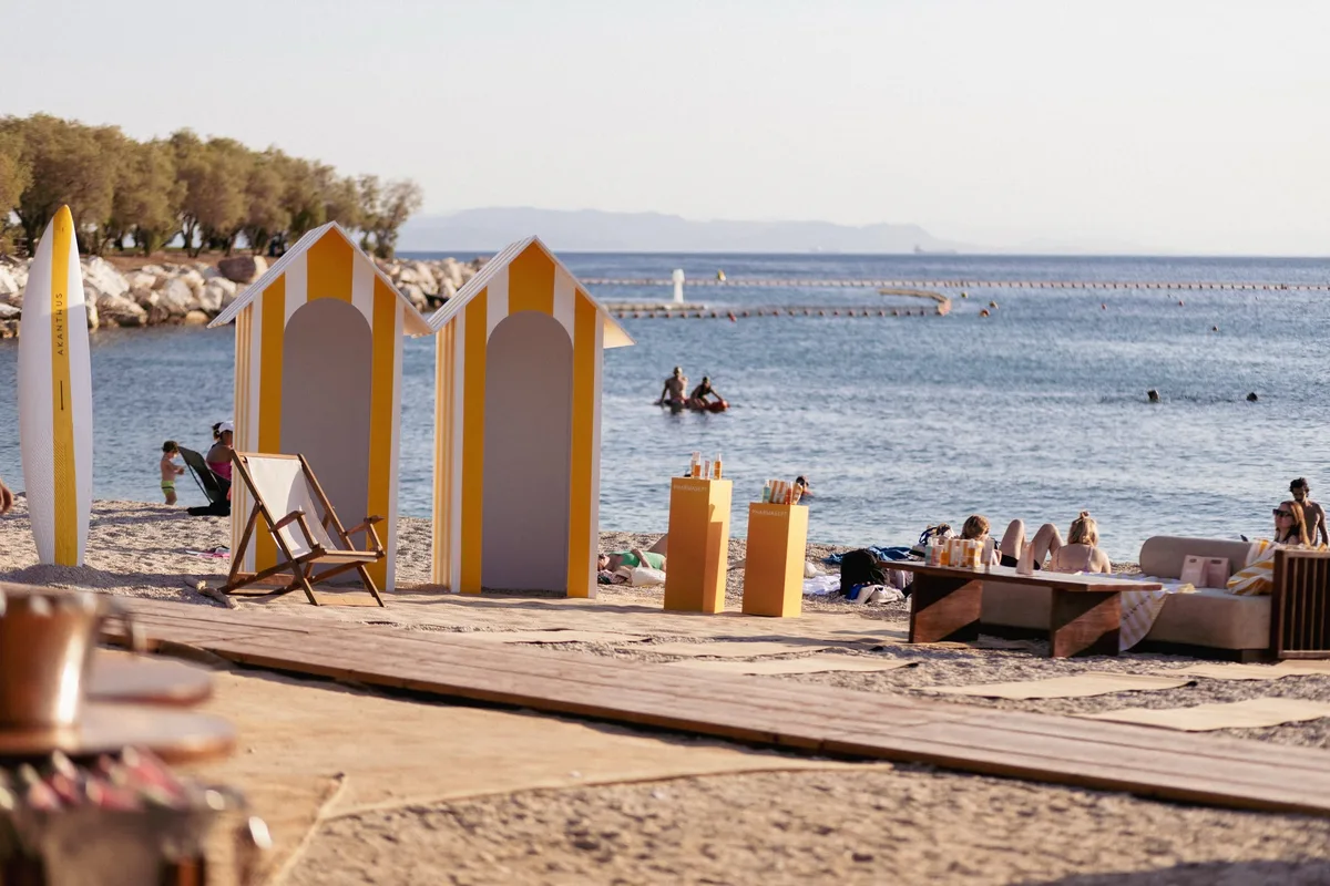 Sunbeds and DJ decks at Akanthus Summer Club, Alimos