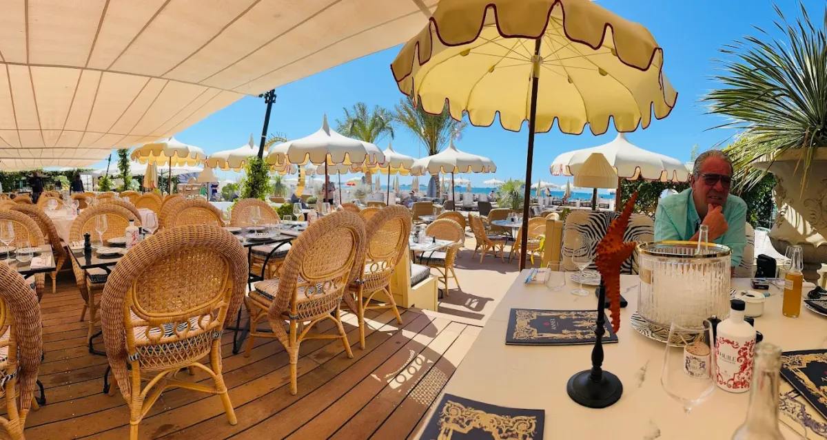 Ornate Jacques Garcia interior opposite the Carlton at Annex Beach, La Croisette