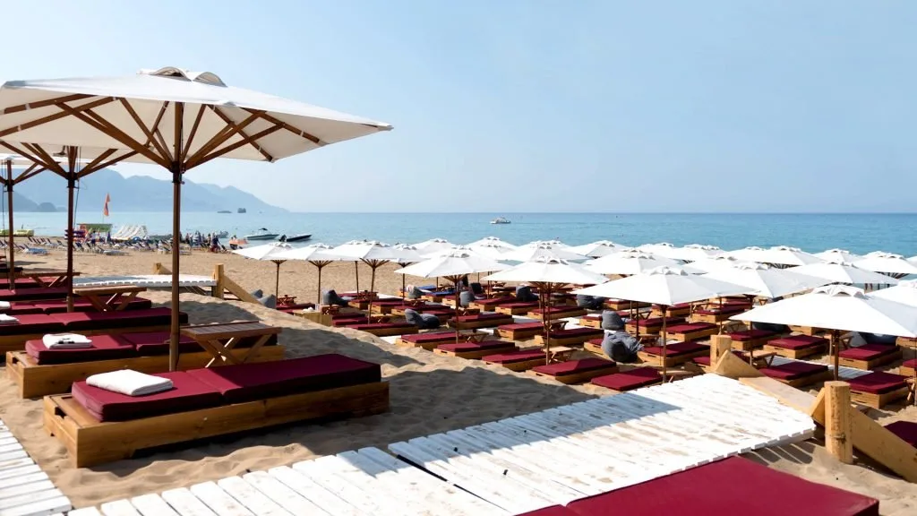 Bohemian sunbeds and a Balearic sunset party at Pazuzu, Glyfada Beach