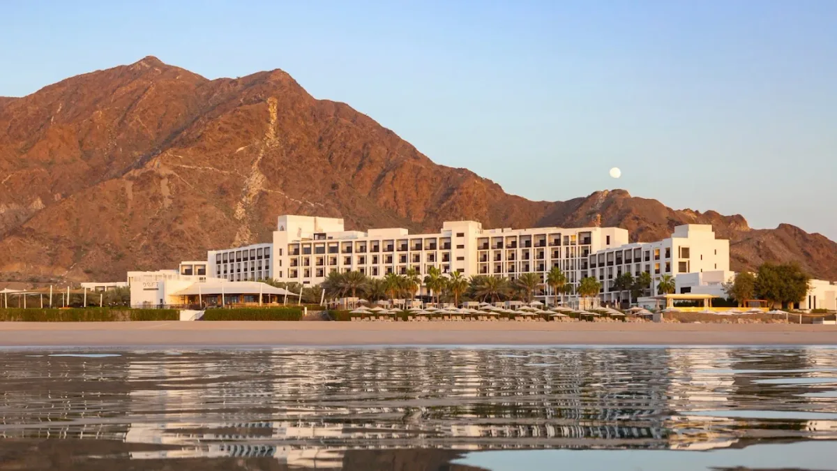 Adults-only Club pool overlooking the beach at InterContinental Fujairah Resort, Al Aqah