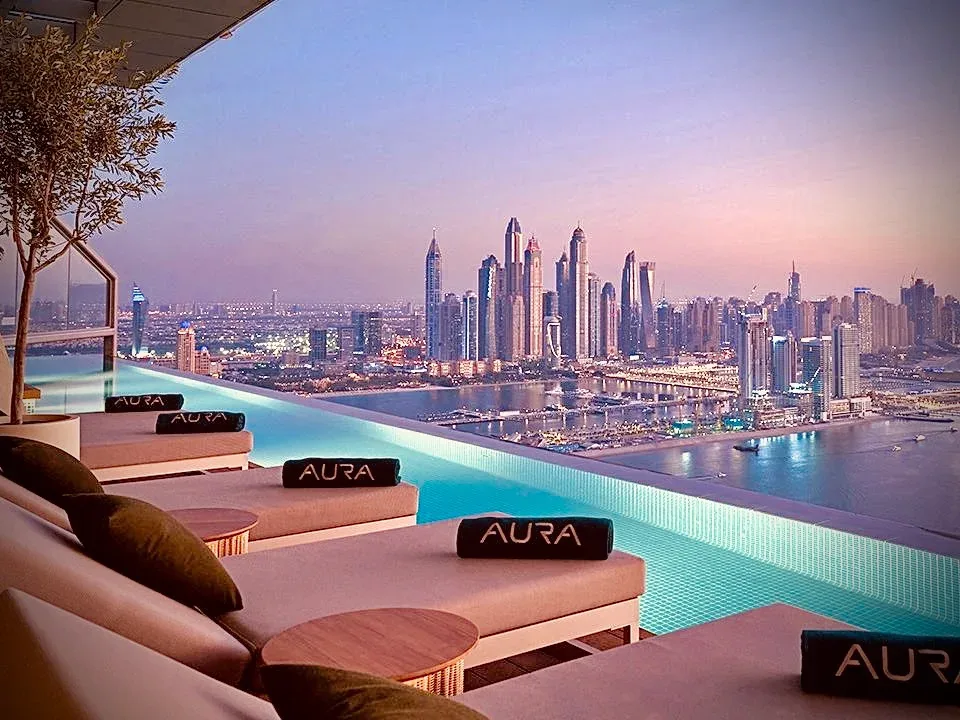 360-degree rooftop infinity pool at AURA Skypool, The Palm Tower