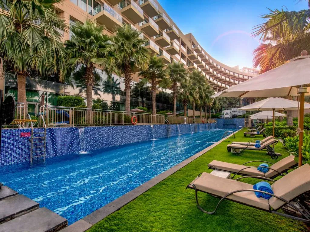 All-inclusive pool and private beach at Rixos The Palm, East Crescent