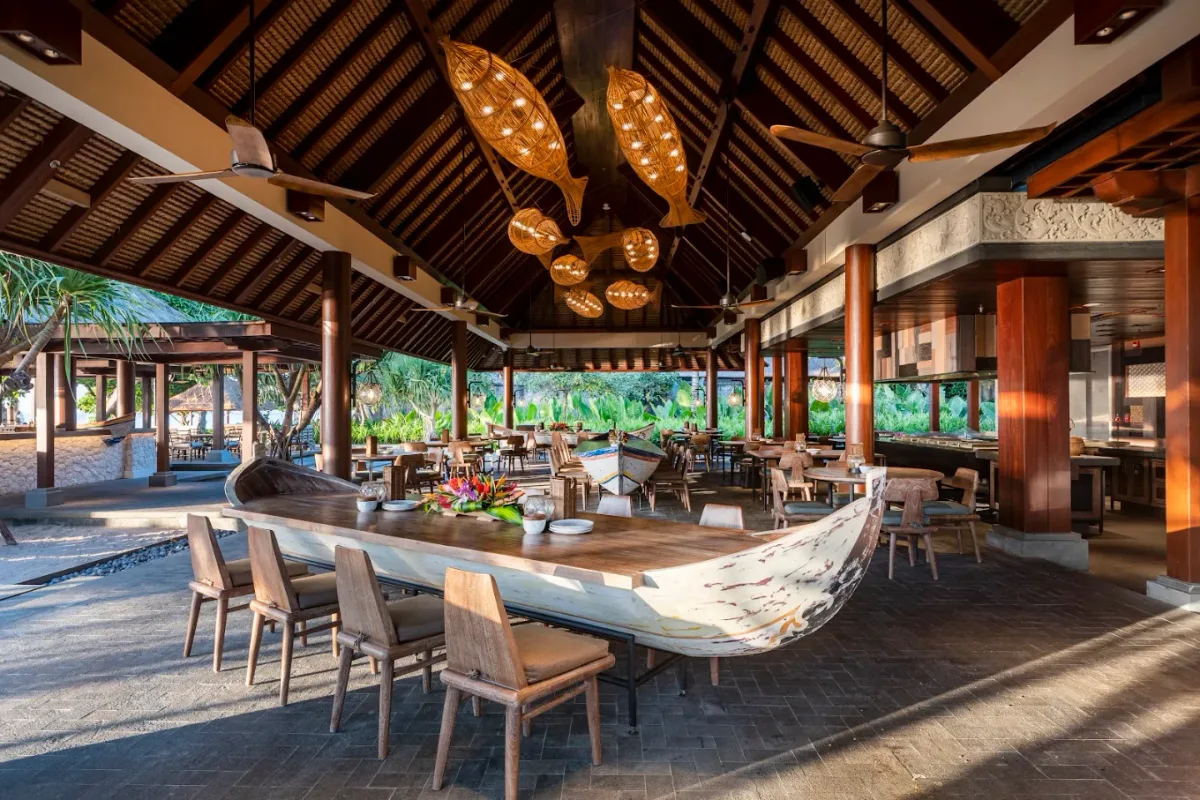 Ocean-facing infinity pool at Andaz Bali, Sanur Beach